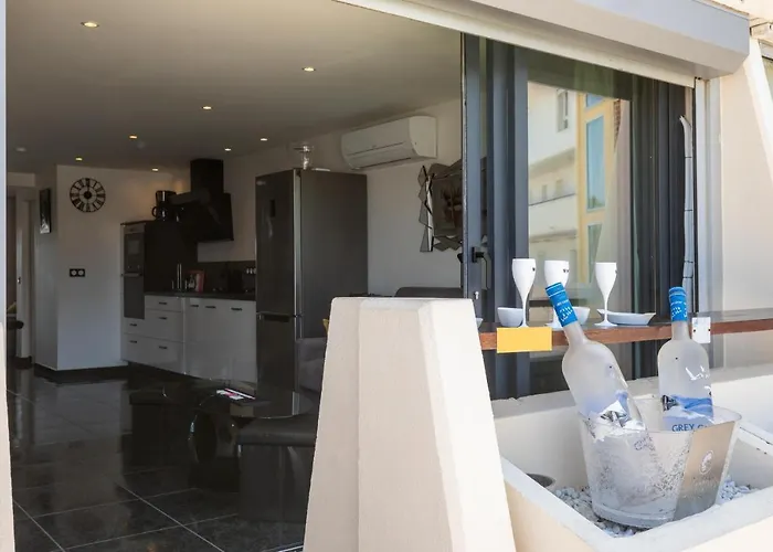 Village Naturiste R4N - Cap Caline Port Nature Coursive Luxe * Agde