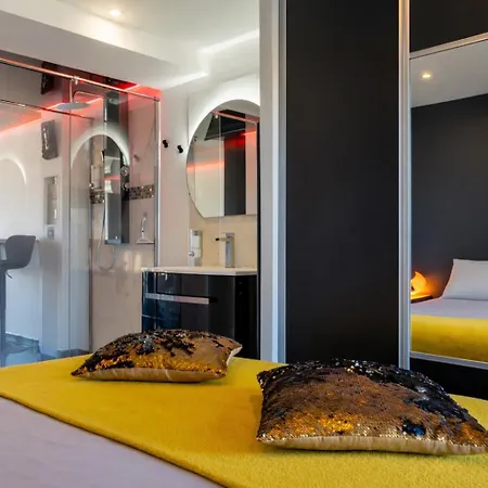 Cap Caline - Design Port Nature 5 Coeur Du Village Naturiste *