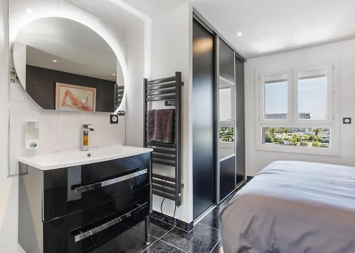 Apartment Cap Caline - Studio Design Port Nature 5 Coeur Du Village Naturiste Agde