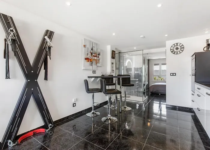 Cap Caline - Studio Design Port Nature 5 Coeur Du Village Naturiste * Agde